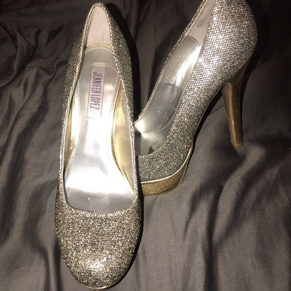 Jennifer Lopez Platform heels worn once